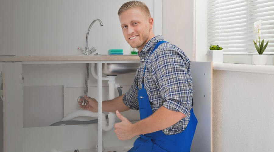 Burst Pipe Emergency Service in Pinetta, FL